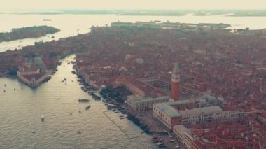 Venedik, Italya-Haziran, 2019: hava drone Panorama Görünümü Venedik güzel