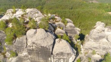Bastei Park Saksonya, Almanya, harika havadan drone Panorama View.