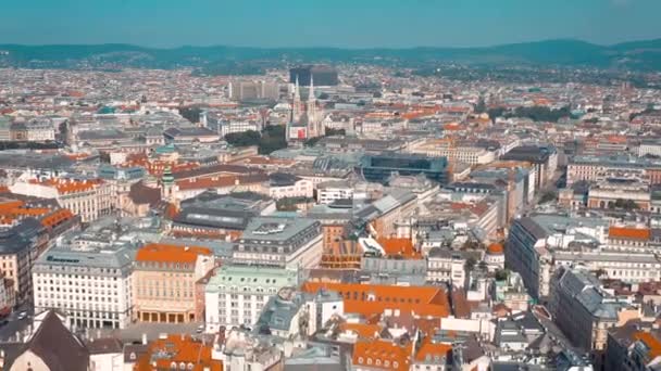 Wenen Oostenrijk Juni 2019 City Skyline Luchtfoto Schot Kathedralen Stadsgezicht — Stockvideo