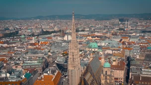 Wenen Oostenrijk Juni 2019 City Skyline Luchtfoto Schot Kathedralen Stadsgezicht — Stockvideo