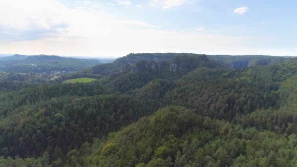 Bastei Park Sajonia Alemania Maravillosa Vista Panorámica Del Dron Aéreo — Vídeos de Stock