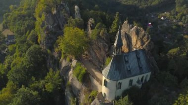 Turnov, Çek Cumhuriyeti-Haziran, 2019: güzel bir manzara hava drone görünümü