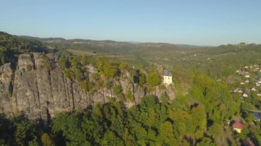 Turnov, Çek Cumhuriyeti-Haziran, 2019: güzel bir manzara hava drone görünümü