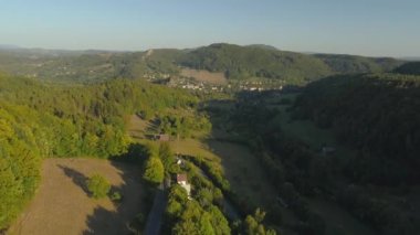 Turnov, Çek Cumhuriyeti-Haziran, 2019: güzel bir manzara hava drone görünümü