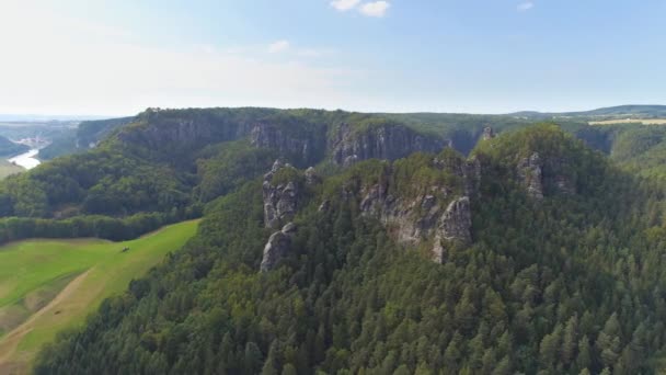 Bastei Park Sajonia Alemania Maravillosa Vista Panorámica Del Dron Aéreo — Vídeos de Stock