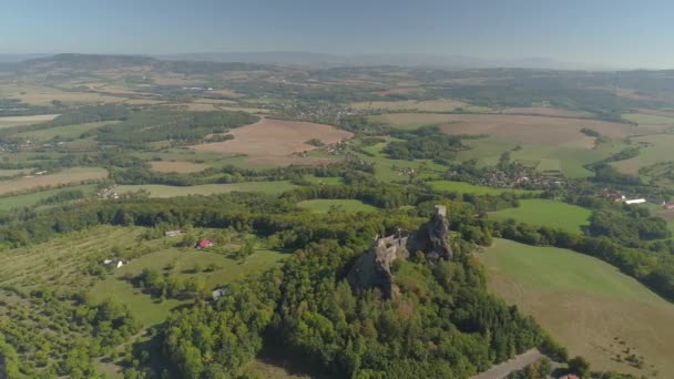 Maradványai Gótikus Kastély Trosky Nemzeti Park Cseh Paradicsom Légifelvétel — Stock videók