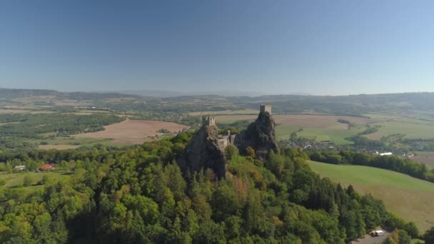 Ruinen Der Gotischen Burg Trosky Nationalpark Böhmisches Paradies Luftaufnahme — Stockvideo