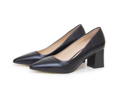 Beyaz arka planda izole kadın ayakkabıları