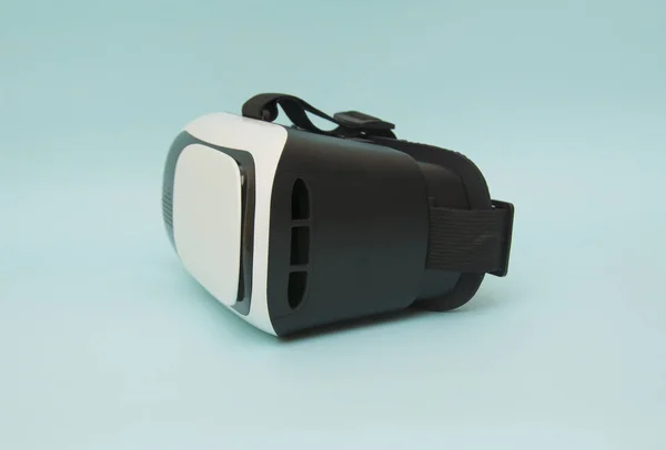 Virtual Reality Hjälm Isolerad Blå Bakgrund — Stockfoto