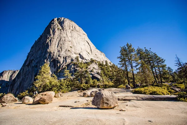 Senderos Del Parque Nacional Yosemite — Foto de Stock