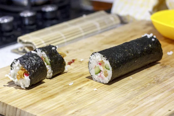 Process Making Japanese Rolls Sushi — Stock Photo, Image