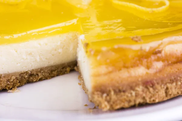Lemon Cheesecake Decorated Lemon Zest Close Selective Focus — Stock Photo, Image