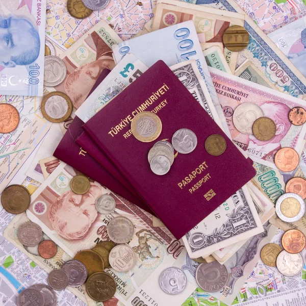 Passport with paper money and coins. Flatlay of vacation on a yellow background. — Stock Photo, Image