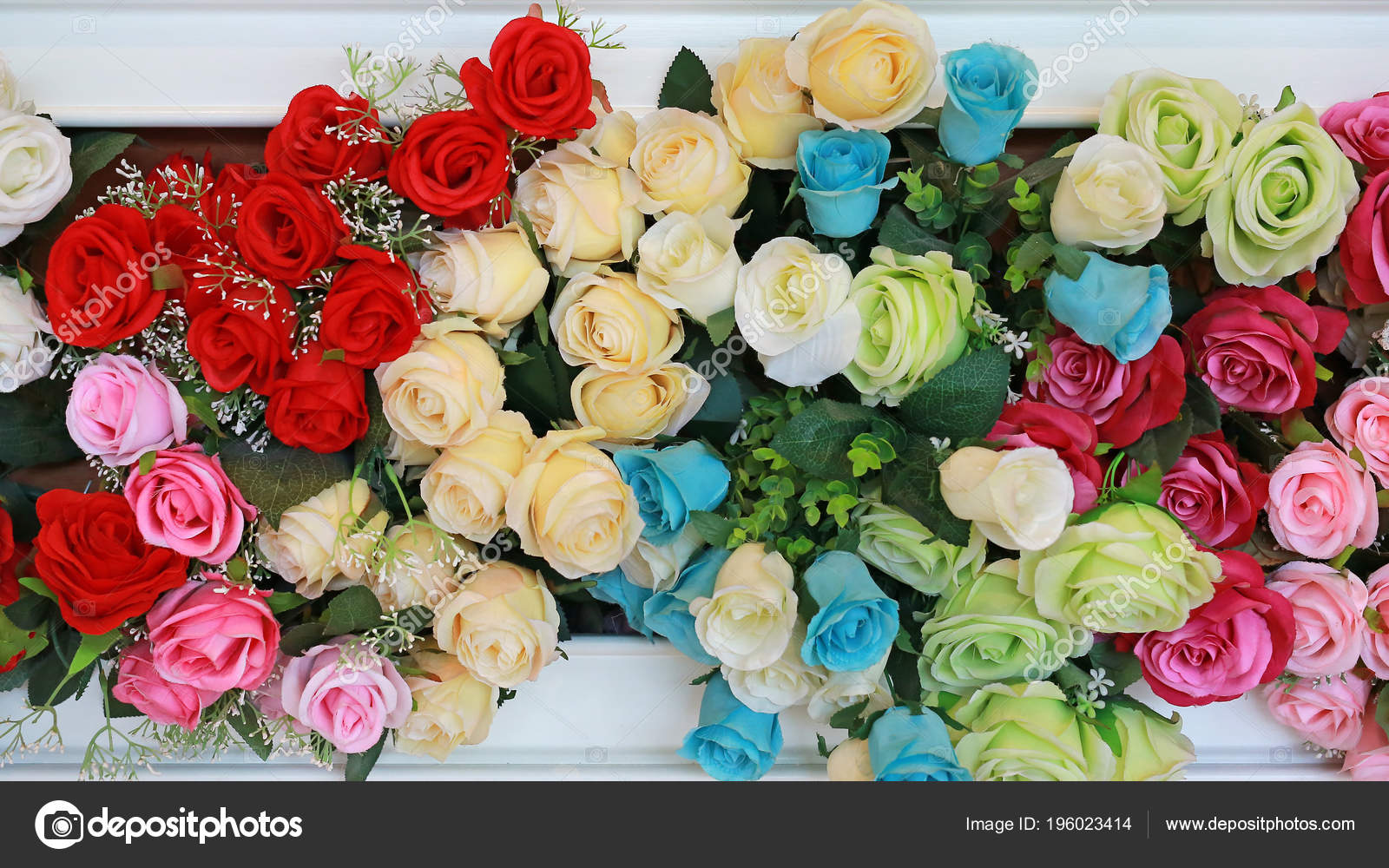 Flores Rosas Artificiales Coloridas: fotografía de stock ©  civic_dm@hotmail.com #196023414 | Depositphotos