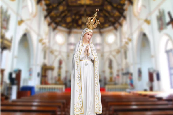 Standbeelden Van Heilige Vrouwen Rooms Katholieke Kerk Achtergrond Wazig — Stockfoto