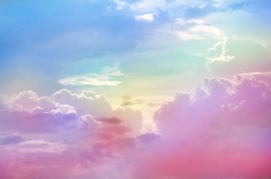 Soyut renkli bulut ve gökyüzü arka plan.