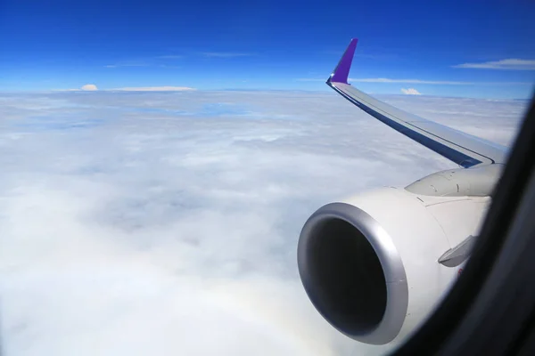 Bela Vista Céu Nuvem Janela Avião — Fotografia de Stock