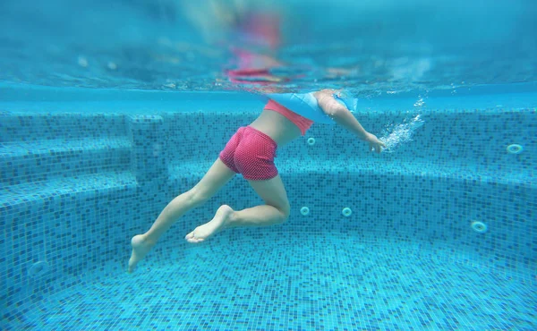 Pernas Vista Menina Criança Debaixo Água — Fotografia de Stock