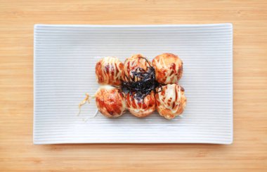 Fried Takoyaki topları hamur tatlısı - Japon yemekleri