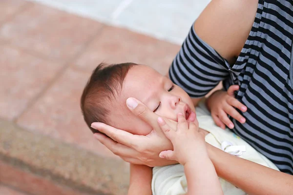 Close Mother Touching Face Her Baby Boy — Stok Foto