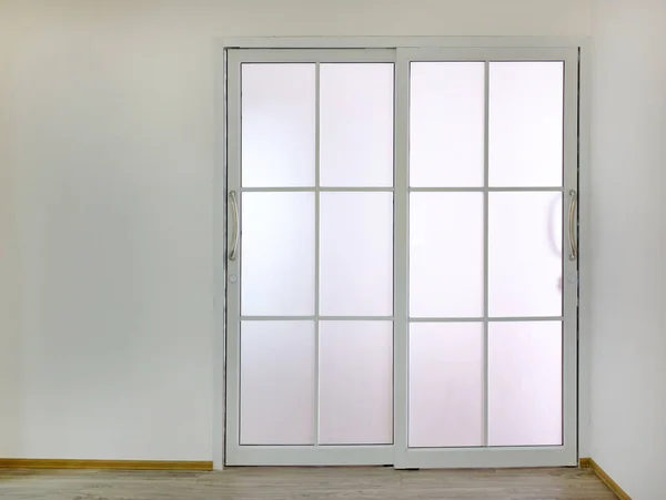 Porta Deslizante Com Vidro Transparente Sala Vazia — Fotografia de Stock