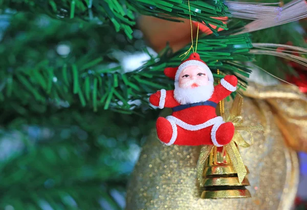 Weihnachtsbaum Mit Dekorationsartikeln Für Weihnachten Und Winterzeit Hintergrund — Stockfoto