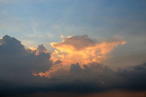 Piękny Chmura Niebo Czasie Zmierzch — Zdjęcie stockowe