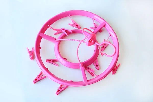 Pink Circle Plastic Clothespins White Background — 图库照片