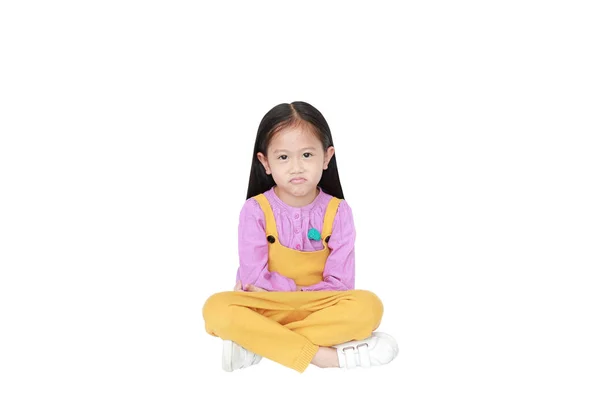 분홍색 - 노란색 핑크 예에서 화가 작은 아시아 아이 소녀의 초상화 — 스톡 사진