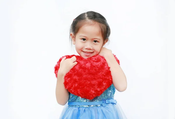 Doce Pequena Menina Asiática Detém Coração Vermelho Valentim Isolado Fundo — Fotografia de Stock