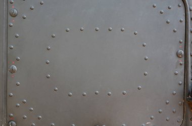 Askeri zırhlı metal yüzeyine