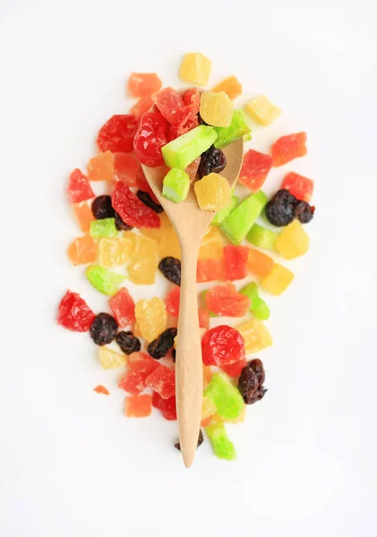 Mistura Frutas Secas Isolado Fundo Branco Com Colher Madeira Vista — Fotografia de Stock