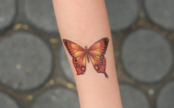 Butterfly Klistermärke Barn Klä Upp Tatueringar — Stockfoto