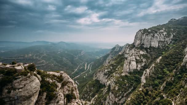 Timelapse, Time-lapse Of Montserrat Mountains Nedaleko Barcelony, V Katalánsku, Španělsko. Je to část Katalánského předpobřežního pohoří. Katalánsko, Španělsko. — Stock video