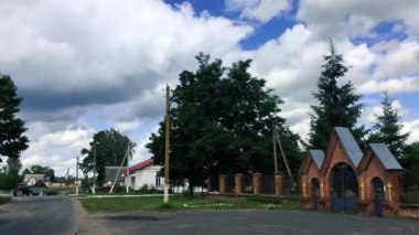 Pirevichi Köyü, Belarus 'un Gomel Bölgesi Zhlobin Bölgesi. All Saints Kilisesi Eski Kültürel ve Mimari Anıttır