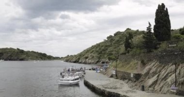 Cadaques, Girona ili, Katalonya, İspanya. Salvador Dali Müzesi Manzarası