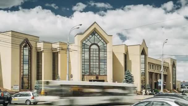 Gomel, Belarus - June 6, 2018: Railway Station Building In Sunny Summer Day — Stock Video