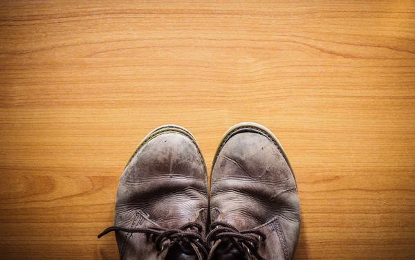 Sapatos Couro Marrom Madeira Vista Superior — Fotografia de Stock
