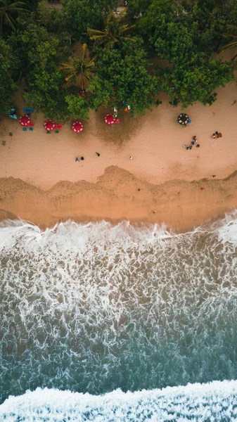 Beach Umbrellas Ocean Shore — Stock Photo, Image