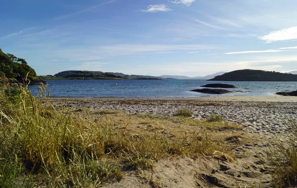 苏格兰的海岸上到处都是美丽的风景 大自然的美丽是很难用言语表达出来的 — 图库照片