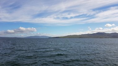 Bir köy ve Isle of Skye İskoçya üzerinde Sleat Yarımadası'nın güney ucunda yakın Mallaig bir feribot almak İskoçya Highland Council alanının bir köydür Armadale olduğunu.