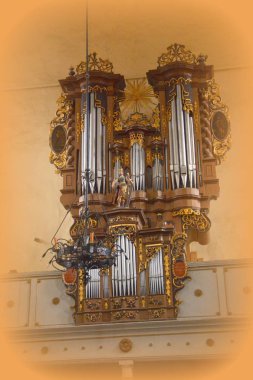 Organ. Ortaçağ içinde köyün Cristian, Sibiu İlçesi, Transilvanya, Romanya Sakson kilisede güçlendirilmiş 
