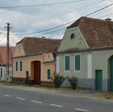 Köyün Cristian, Sibiu İlçesi, Transilvanya tipik kırsal manzara ve köylü evleri