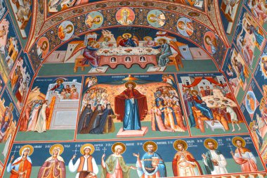 Saint Ana-Rohia Manastırı Ortodoks simgeler. Manastır hillside bir tepenin üzerinde doğal bir yer almaktadır. 1926 yılında inşa edilmiş