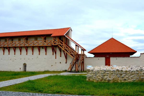 Festung Dorf Feldioara Erbaut Von Den Teutonischen Rittern Vor 900 — Stockfoto