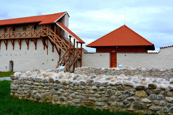 Fortaleza Aldeia Feldioara Construída Pelos Cavaleiros Teutónicos 900 Anos Transilvânia — Fotografia de Stock