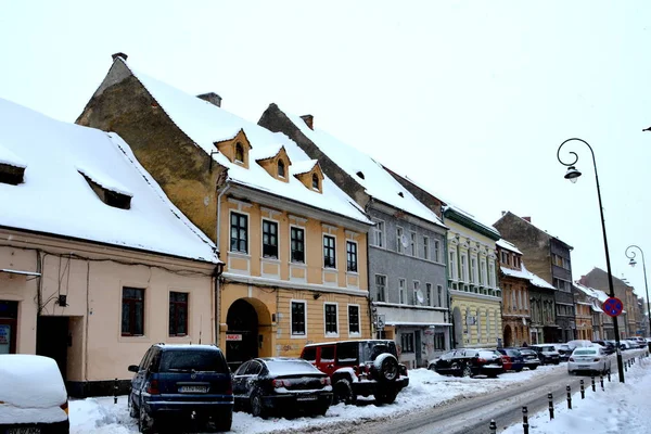 Tipik Kış Kentsel Peyzaj Şehrin Brasov Transilvanya Romanya Ülkenin Merkezinde — Stok fotoğraf
