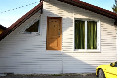 Tipik kentsel peyzaj şehrin Brasov, Transilvanya, Romanya, ülkenin merkezinde bulunan bir ilçedir. 300.000 nüfuslu.