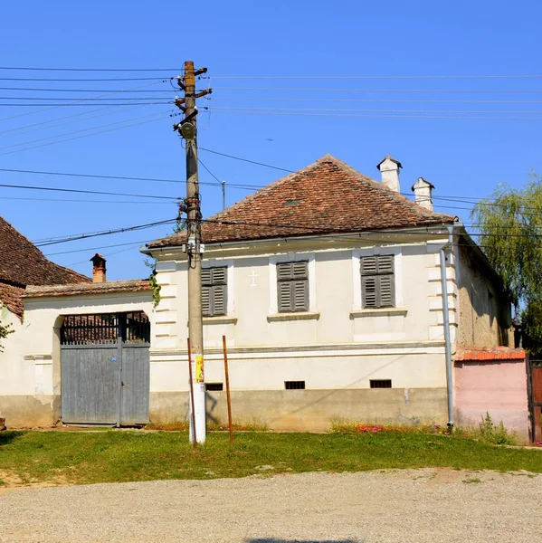 Τυπικό Αγροτικό Τοπίο Και Χωρικός Σπίτια Στην Bruiu Braller Μια — Φωτογραφία Αρχείου