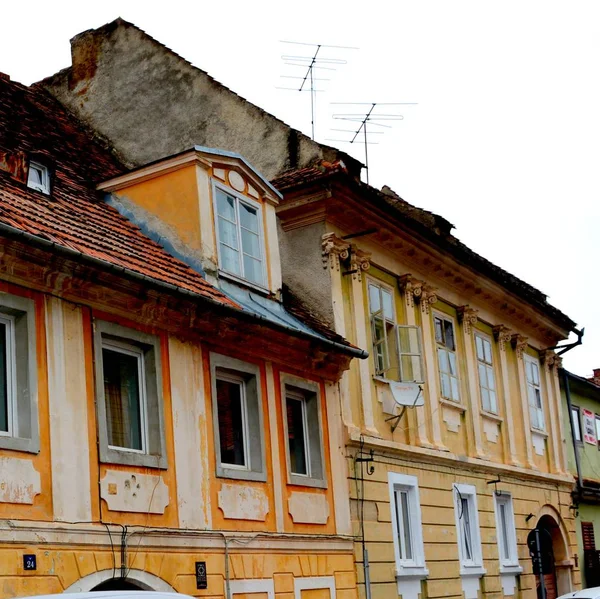 Paisaje Urbano Típico Ciudad Brasov Una Ciudad Situada Transilvania Rumania — Foto de Stock